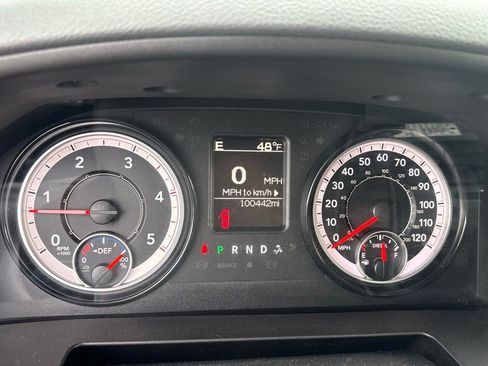 Used 2018 RAM 3500 Big Horn image 33