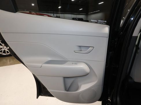 Used 2025 Hyundai Kona SEL image 20