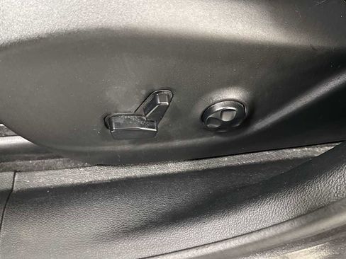 Used 2020 Jeep Cherokee Trailhawk w/ Cold Weather Group image 14