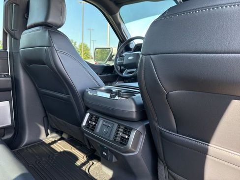 New 2025 Ford F150 Lariat w/ Equipment Group 502A High image 19