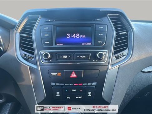 Used 2018 Hyundai Santa Fe Sport image 14
