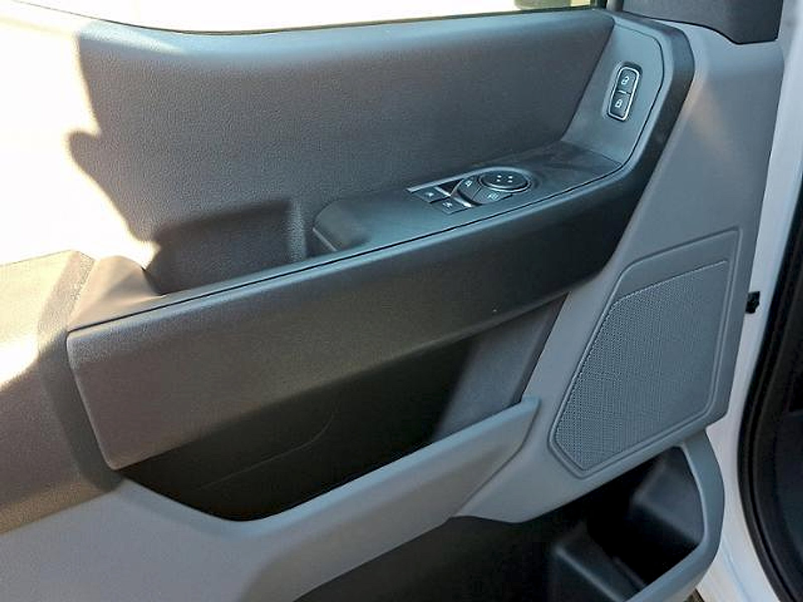 New 2026 Ford F550 4x4 Regular Cab Super Duty image 4