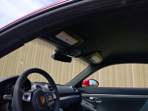 Certified 2025 Porsche 718 Cayman GTS RWD image 13