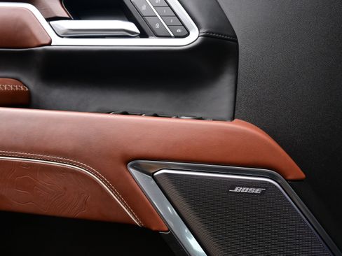 Used 2025 GMC Sierra 2500 Denali Ultimate image 29