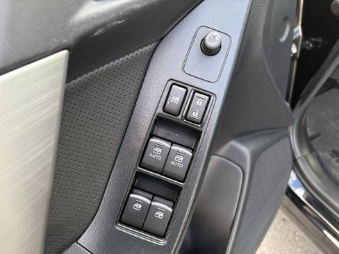 Used 2018 Subaru Forester 2.5i Limited image 27