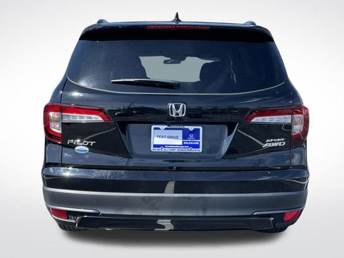 Certified 2022 Honda Pilot Sport image 5