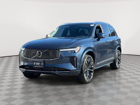 Certified 2026 Volvo XC90 T8 Plus w/ Protection Package Premier AWD/4WD image 2