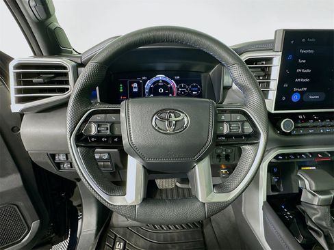 Used 2024 Toyota Tundra Platinum image 11