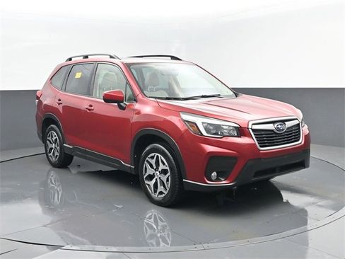 Used 2021 Subaru Forester Premium w/ Popular Package #1 image 3