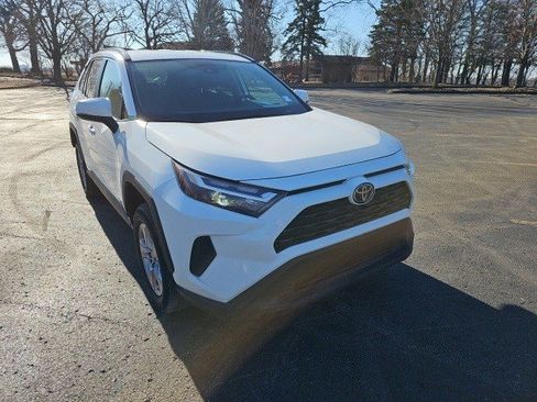 Used 2023 Toyota RAV4 XLE image 8