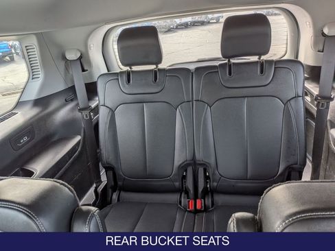 Used 2022 Jeep Grand Cherokee L Limited image 18