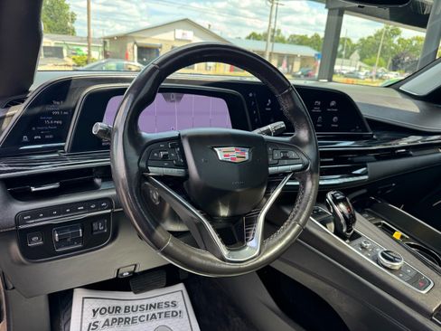 Used 2022 Cadillac Escalade Sport w/ Touring Package AWD/4WD image 16