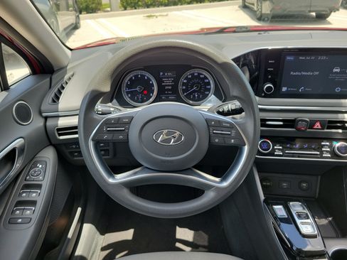 Used 2021 Hyundai Sonata SEL FWD image 15