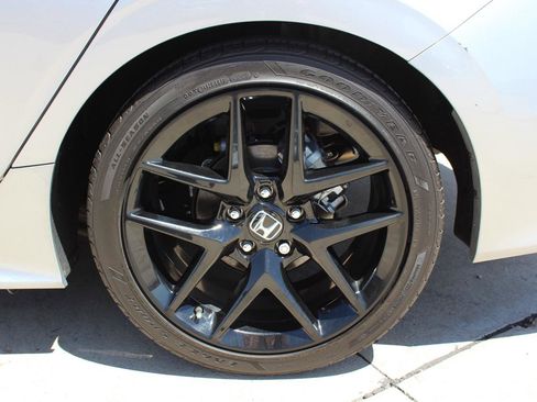 Used 2024 Honda Civic Sport image 42