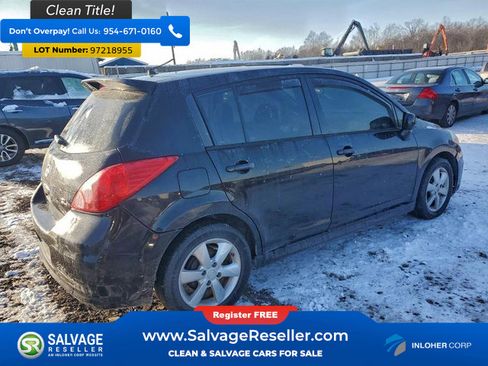 Used 2011 Nissan Versa Hatchback w/ Premium Pkg image 4