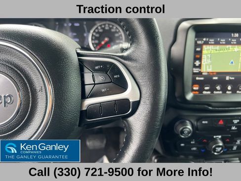 Used 2023 Jeep Renegade Latitude w/ Premium Group AWD/4WD image 31
