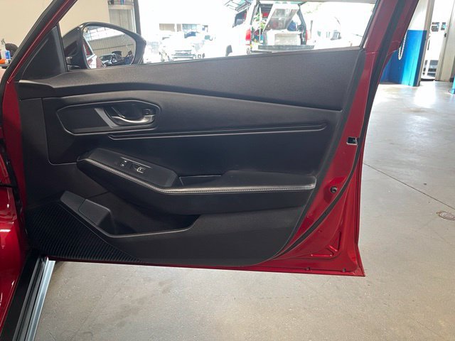 Used 2023 Honda Accord Sport image 12