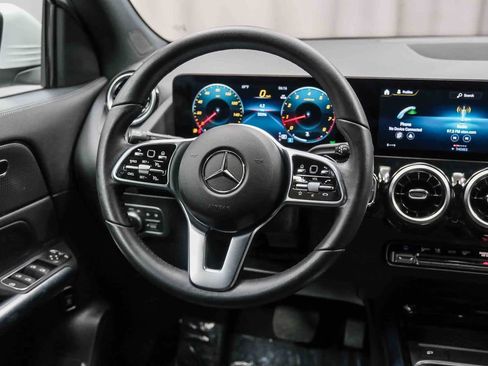 Used 2023 Mercedes-Benz GLA 250 image 17