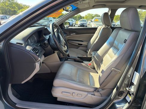 Used 2010 Honda Accord EX-L image 9