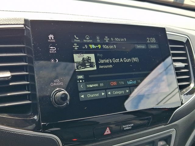 Used 2023 Honda Passport TrailSport image 17