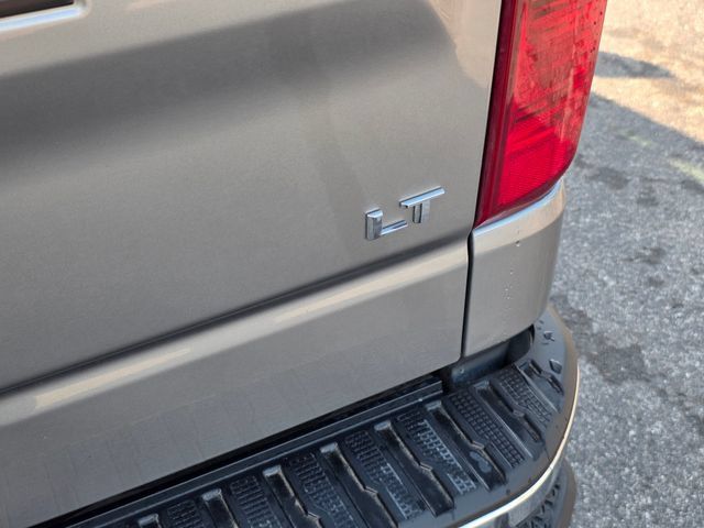 Used 2024 Chevrolet Silverado 1500 LT AWD/4WD image 12