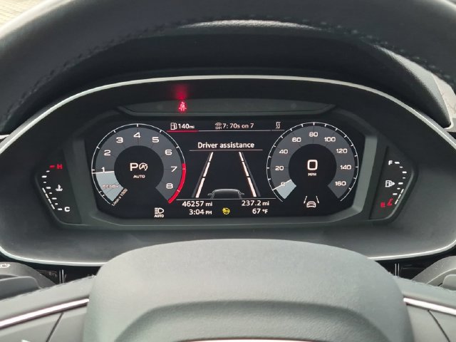 Used 2023 Audi Q3 2.0T Premium Plus w/ Premium Plus Package AWD/4WD image 22