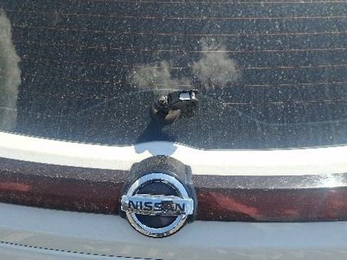 Used 2021 Nissan Kicks SR FWD image 20