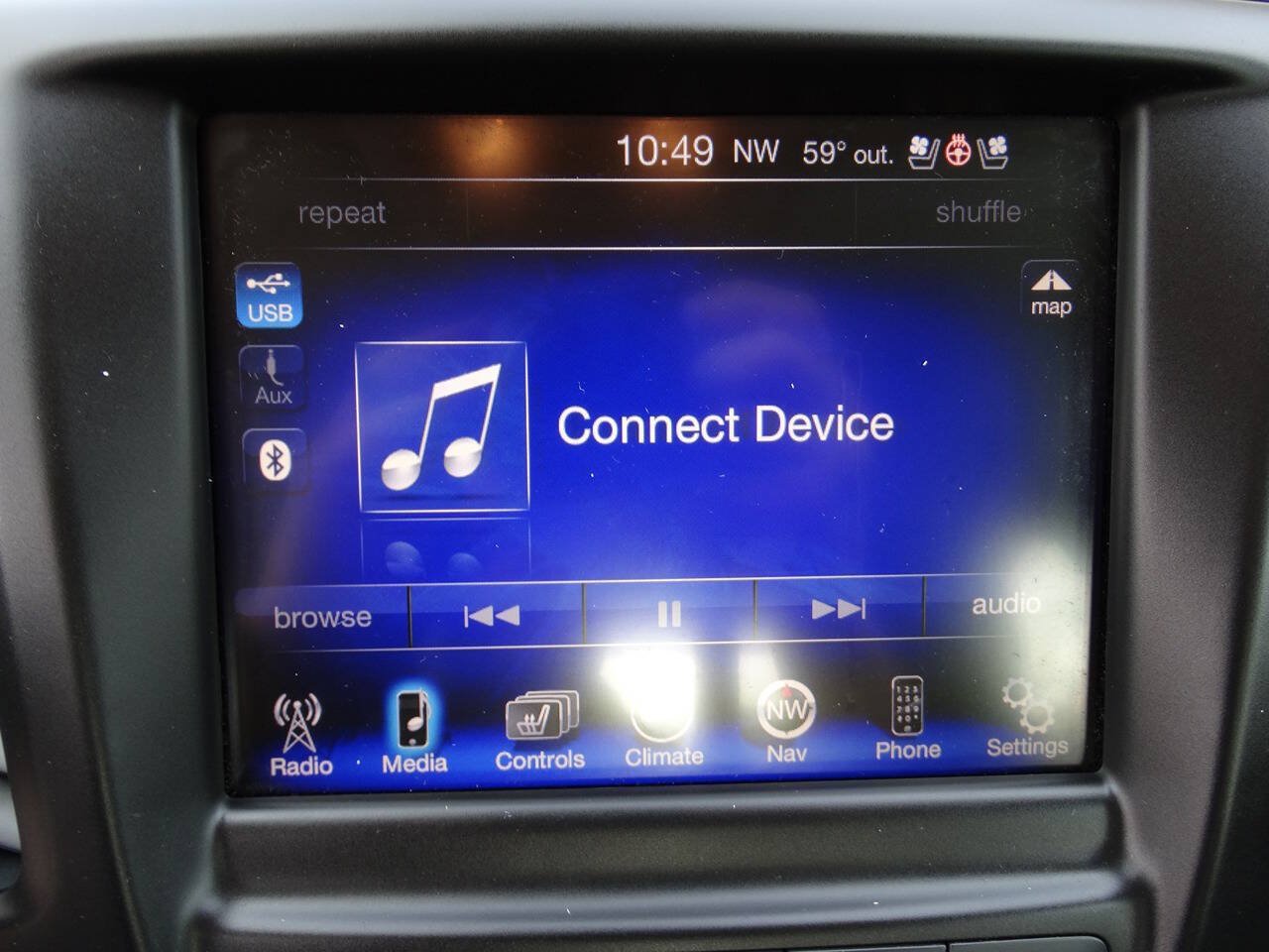 Used 2015 Chrysler 200 C w/ Safetytec Group FWD image 25