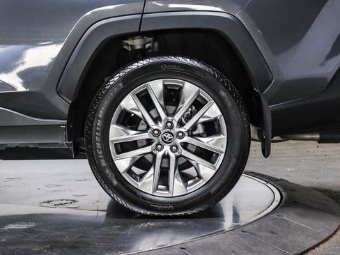 Used 2023 Toyota RAV4 XLE Premium FWD image 11