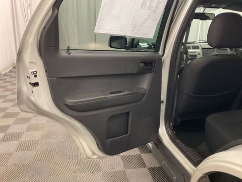 Used 2008 Ford Escape XLT image 24