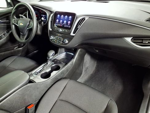 Used 2023 Chevrolet Malibu LT image 12