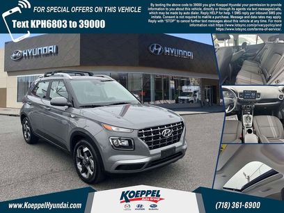 Used 2023 Hyundai Venue SEL