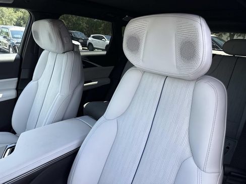 New 2026 Cadillac Lyriq Premium Luxury AWD/4WD image 24