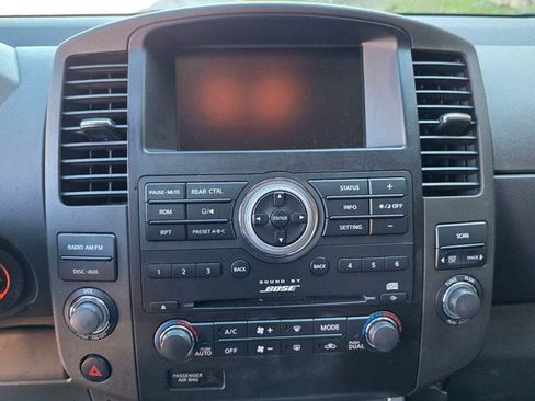 Used 2012 Nissan Pathfinder Silver image 26