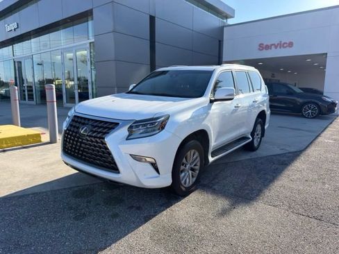 Used 2021 Lexus GX 460 Premium w/ Premium Package AWD/4WD image 2
