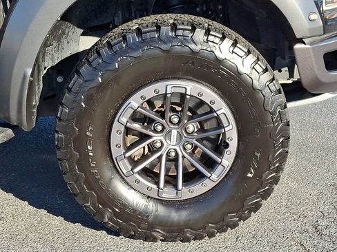Used 2020 Ford F150 Raptor w/ Equipment Group 802A Luxury AWD/4WD image 11