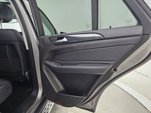 Used 2016 Mercedes-Benz GLE 350 image 32