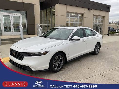 Used 2024 Honda Accord EX image 1