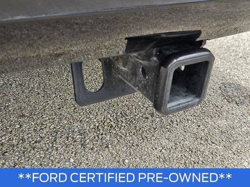 Used 2024 Nissan Titan SV w/ SV Convenience Package RWD image 10