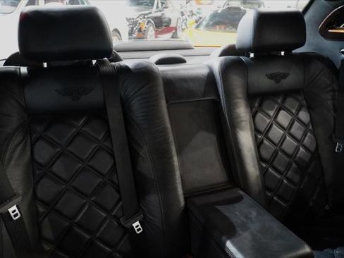 Used 2004 Bentley Arnage T image 25