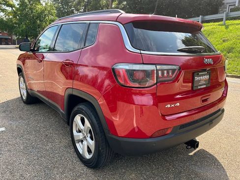 Used 2018 Jeep Compass Latitude w/ Popular Equipment Group AWD/4WD image 33
