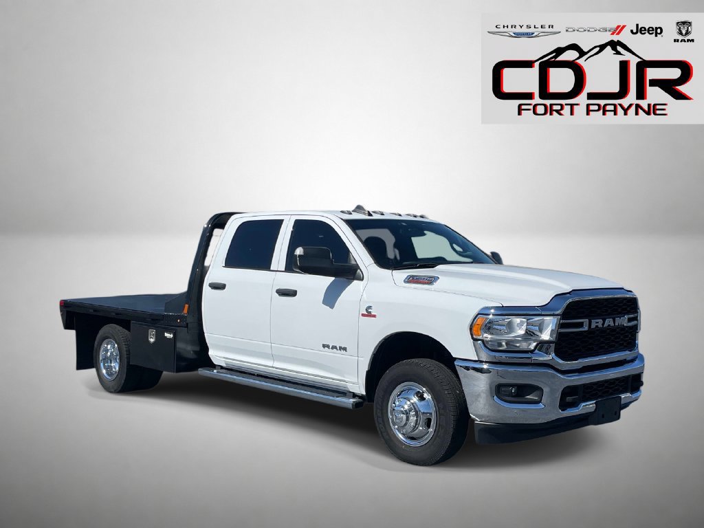 Used 2022 RAM 3500 Tradesman w/ Chrome Appearance Group AWD/4WD image 1