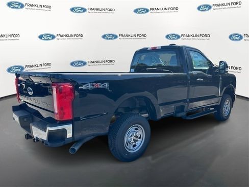 New 2026 Ford F250 XL w/ XL Chrome Package image 5