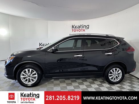 Used 2020 Nissan Rogue SV FWD image 8