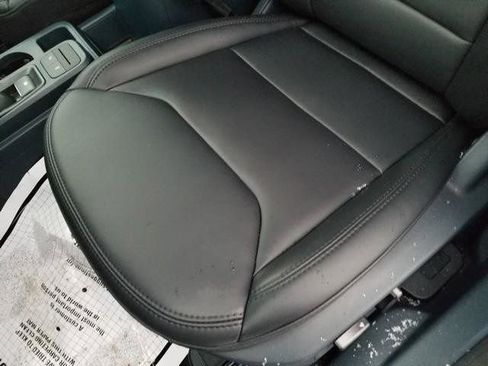 New 2025 Ford Maverick Lariat w/ Black Appearance Package image 17