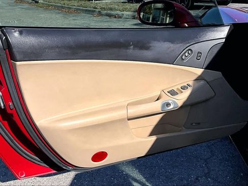 Used 2008 Chevrolet Corvette Coupe w/ Preferred Equipment Group RWD image 20