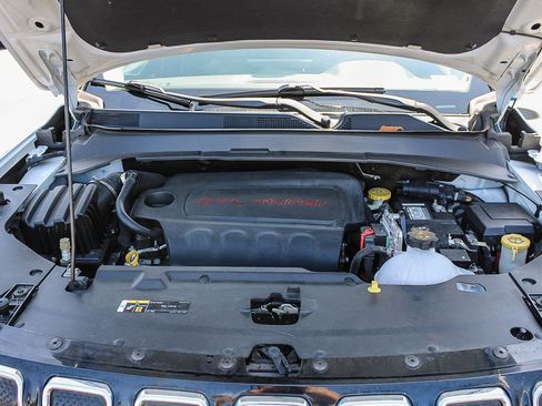 Used 2022 Jeep Compass Limited AWD/4WD image 28