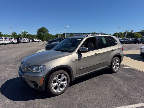 Used 2012 BMW X5 xDrive50i AWD/4WD image 6