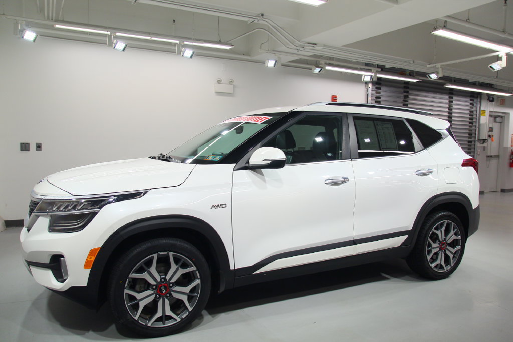 Used 2021 Kia Seltos SX AWD/4WD image 3