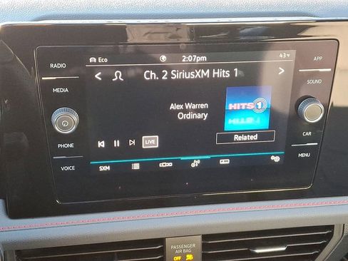 Used 2025 Volkswagen Jetta GLI Autobahn w/ GLI Black Package image 17